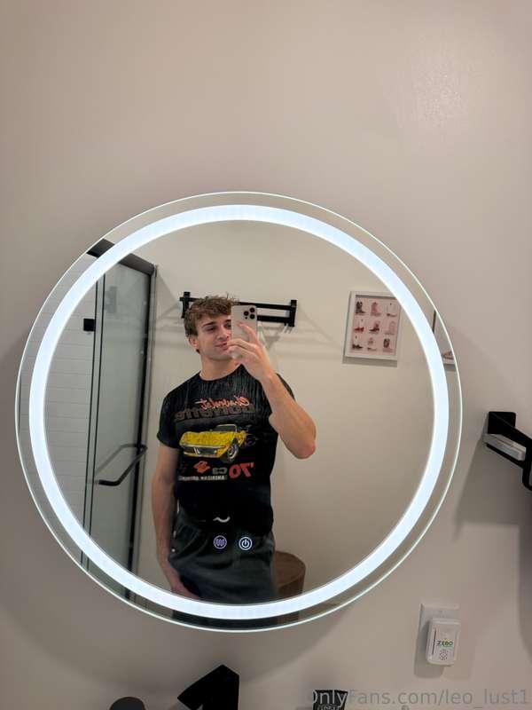leo_lust1 image #2