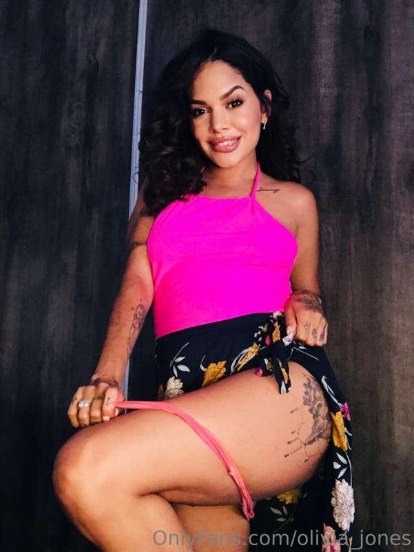 I am ready to play with my panties the naughties way ever wi..