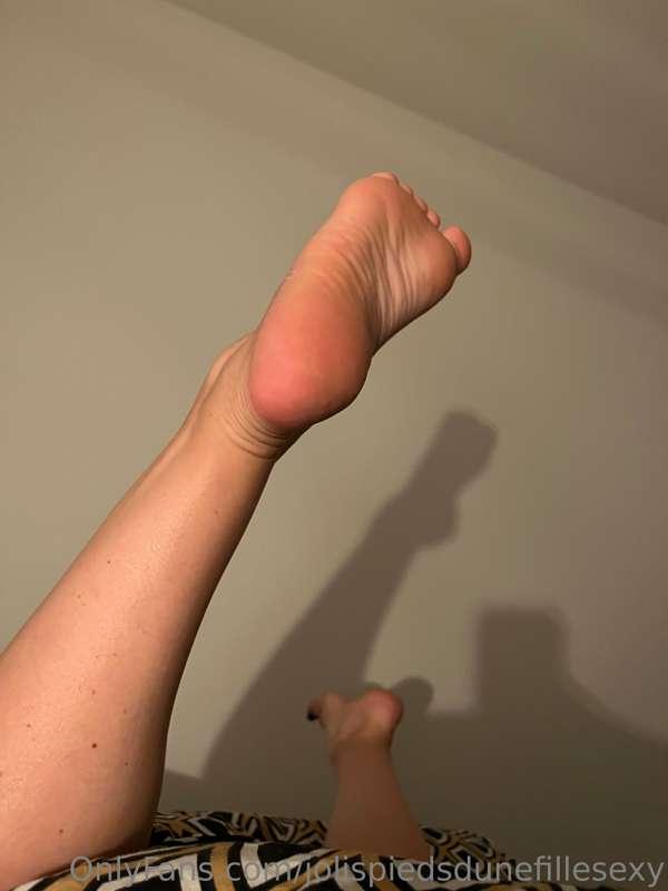 jolispiedsdunefillesexy main image