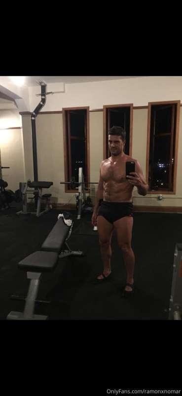 Do you like when I'm sweaty after the gym? 

Te gusta cuando..