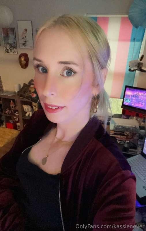 Would you cum on my face
