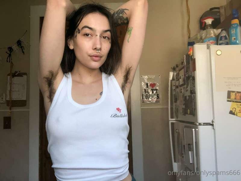 swipe for yer favorite pair of titties 🍒