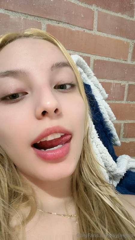 I glow different when I’m happy 🫣