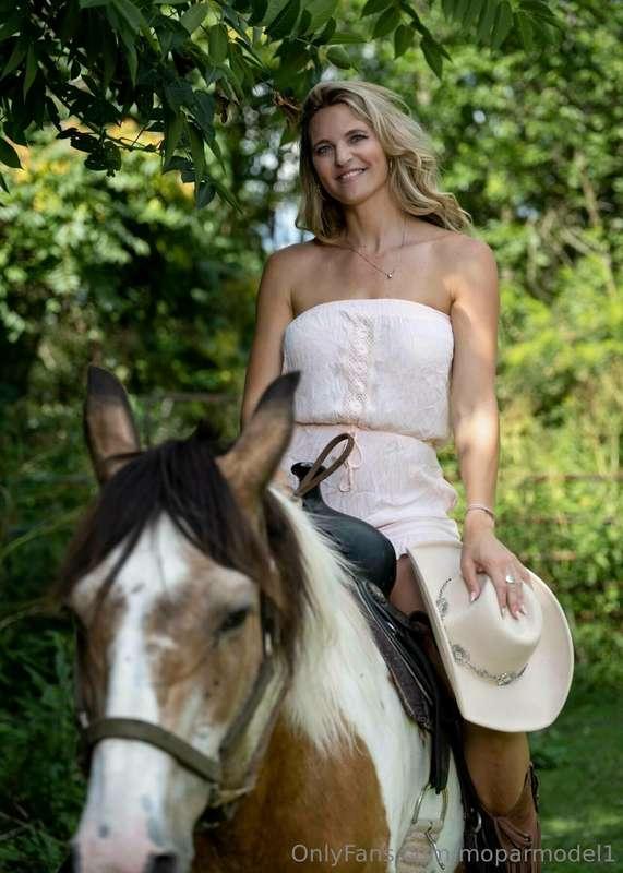 Howdy
