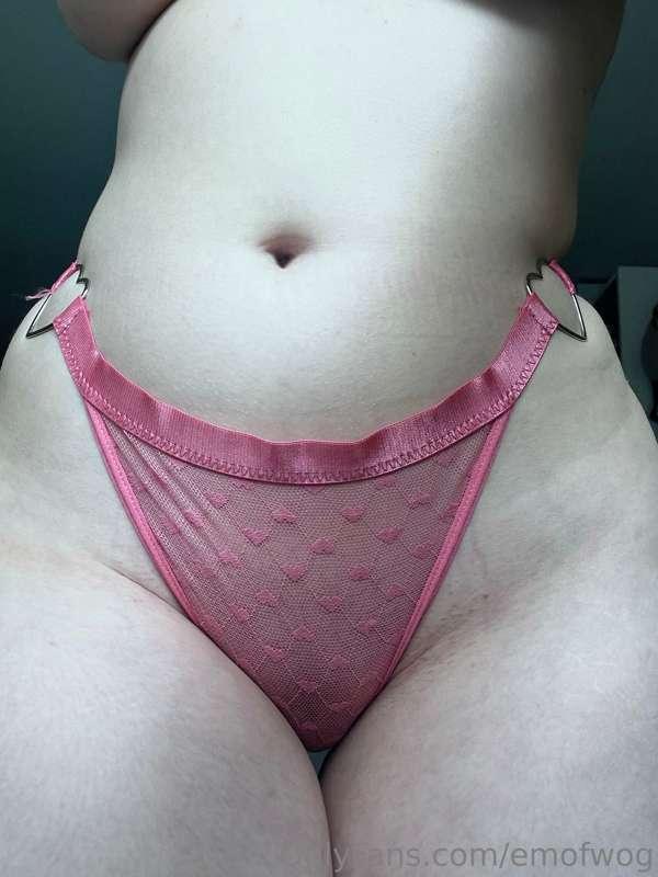 what angles of me would u like to see??? 🌸🌸🌸