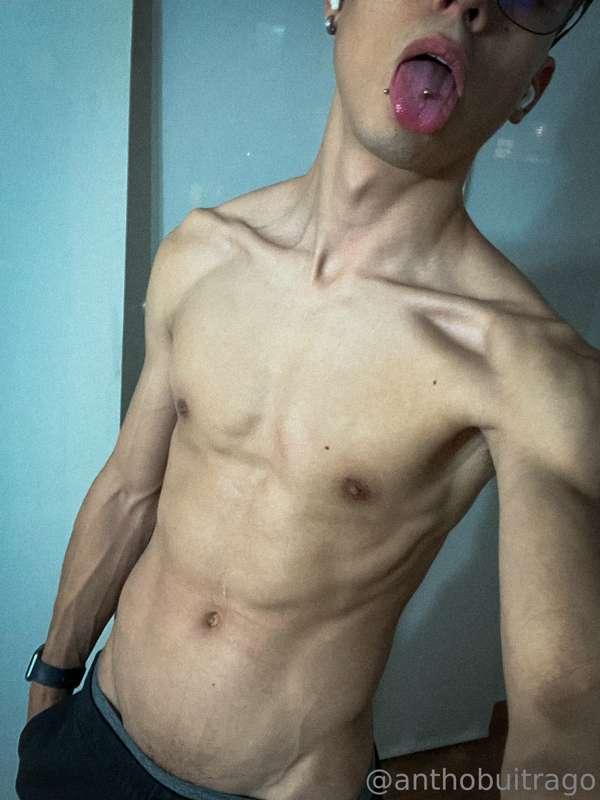 I need your cum in my mouth🤤😈