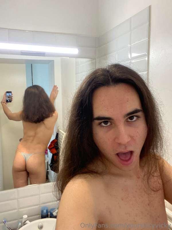 yoursissyvicky image #1