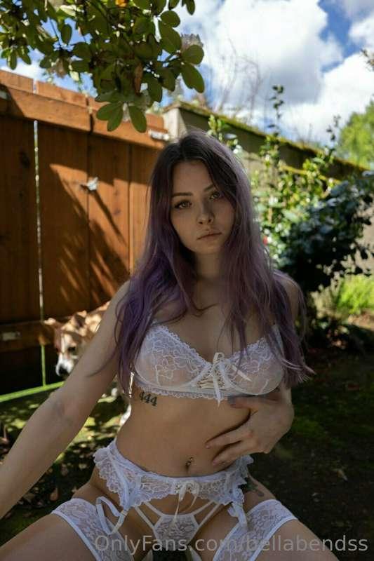 bellabendss image #2