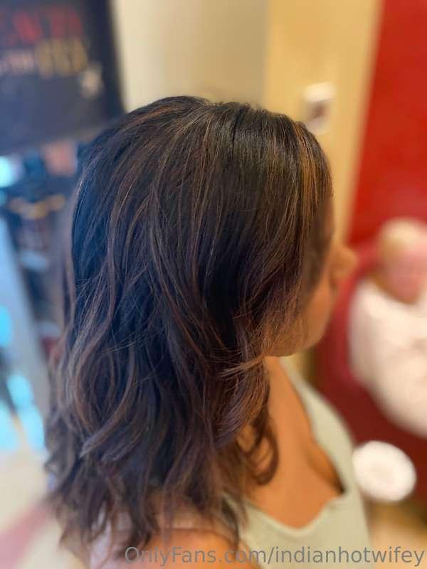 New look after a hair appointment today. Just in time before..