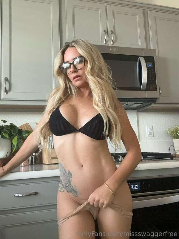 Definitely Black suits me 😜