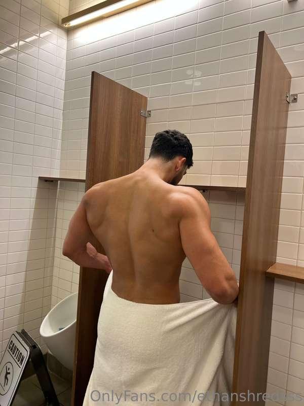 Need a back massage asap