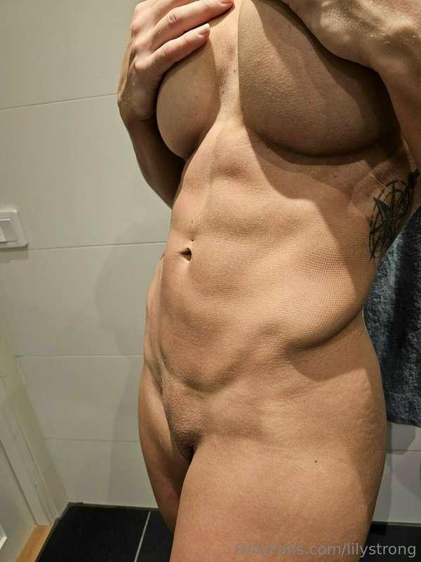 Is it just me or are they starting to show!?😍 You can call m..