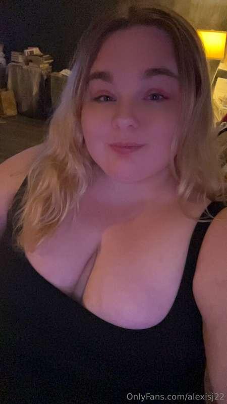 Should I show you the rest? 😏😇😘