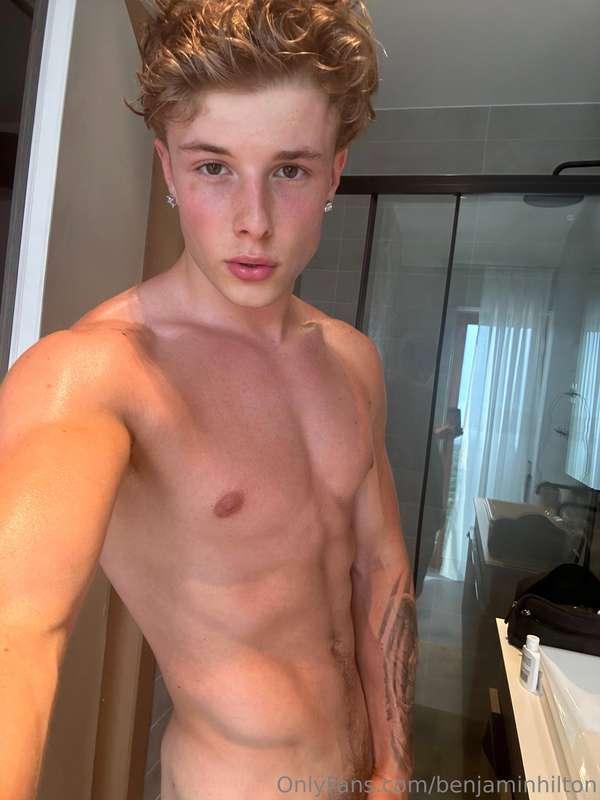 benjaminhilton image #0