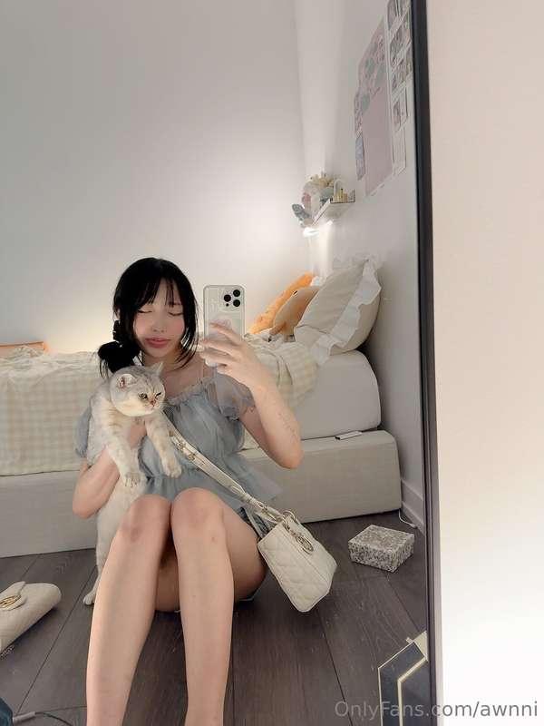 studies show that seeing ahni once a day will bring good luc..