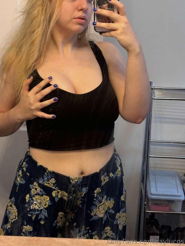 Some no makeup selfies for ur 4th 🥰 if you get bored at the ..