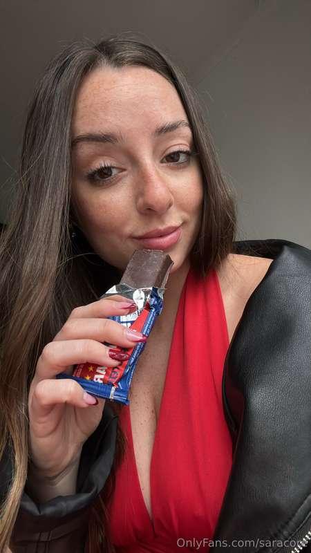 SEX OR CHOCOLATE? 🍫🥵