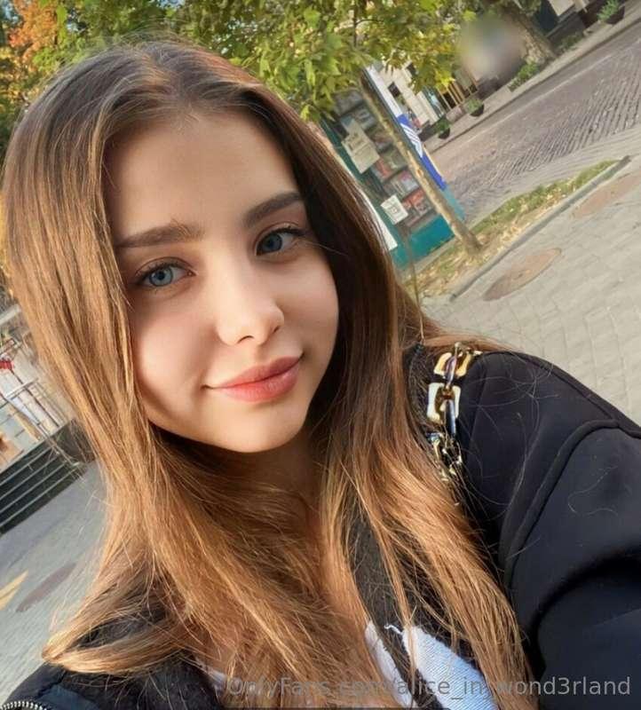 ## ❗️𝐅𝐑𝐄𝐄 🔞@daniella_sexy
🔞😈I am a very hot and athletic gir..