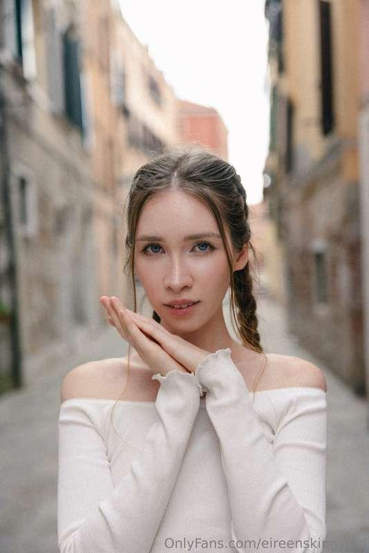 eireenskinnygirl image #3