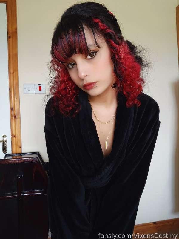 vixensdestiny image #4