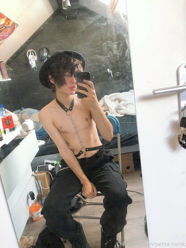 petite-twink image #3