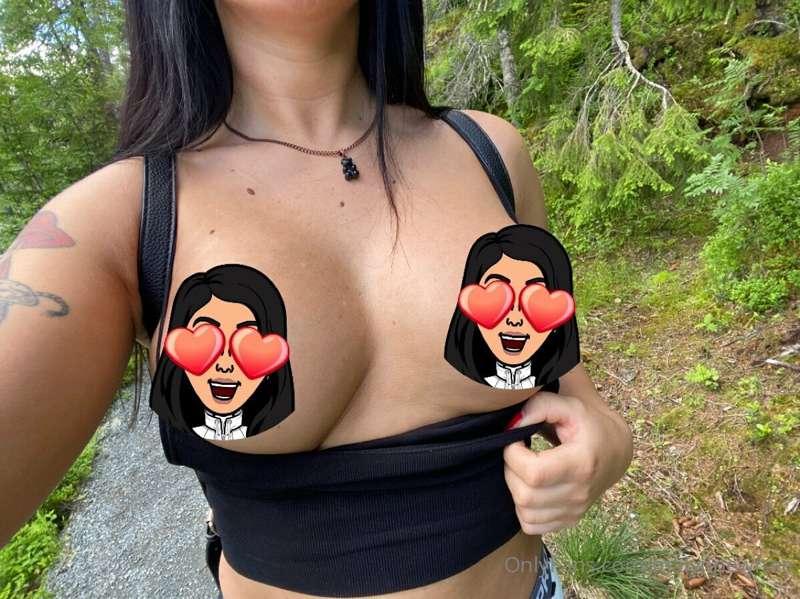 Flere bilder og videoer fra toppturen her en dag!🌲 https://o..