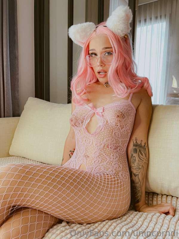 can u spoil me daddy? lick my nipples, please 🥺👅💓