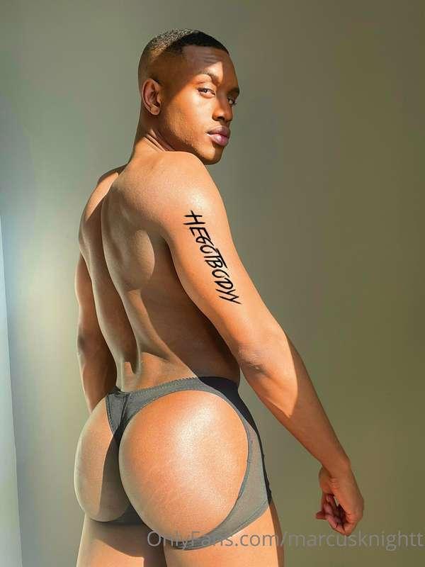 Happy Hump Day 👅🍑 I made a mess this afternoon.