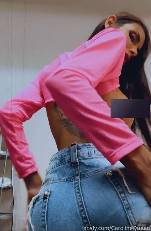 carolinequeen image #2