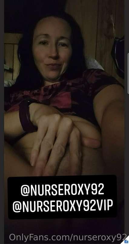 Hmm you could be making me cum 😜 but instead you're just scr..