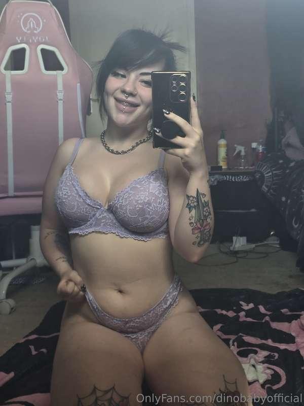 just wanna say i fucking love you 🖤