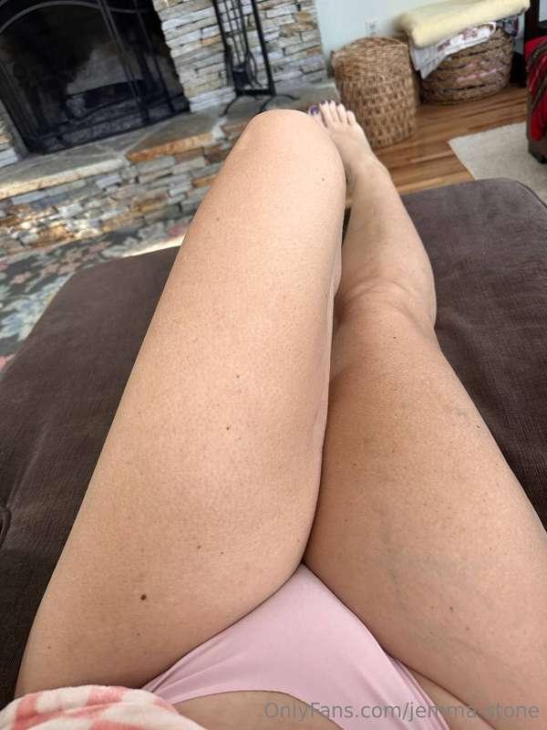 Do you have any clue what dirty things I want to do to you r..