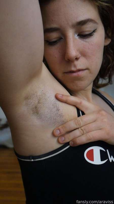 three spots on this tomboy to lick ~ my pits, my ass, or my pussy. I spread them out before you, where do you want to taste?


 #elf #natural #busty #petite #fit #cosplay #cheeky #fantasy #tits #fyp #geek #slimthick #tease #nerdy #dnd #hairy #pawg #pale #tomboy
