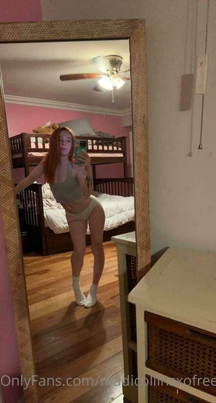 i call bottom bunk 😉😛 subscribe to onlyfans.com/madicollinsx..
