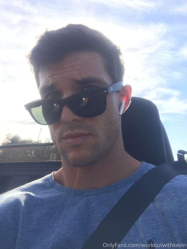 Sun's out, top's down :) Hope you're having a great day