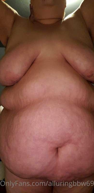 alluringbbw69 image #1
