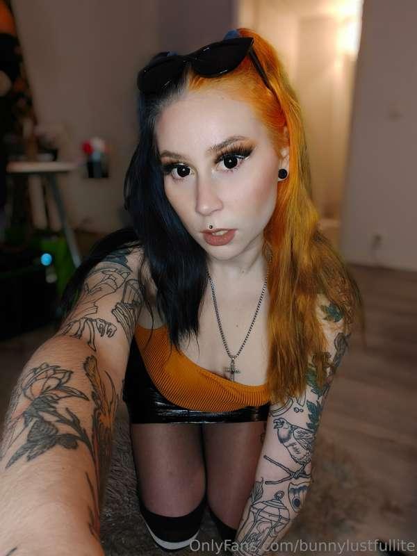 You sure you dont want to see whats on the other side? 🎃