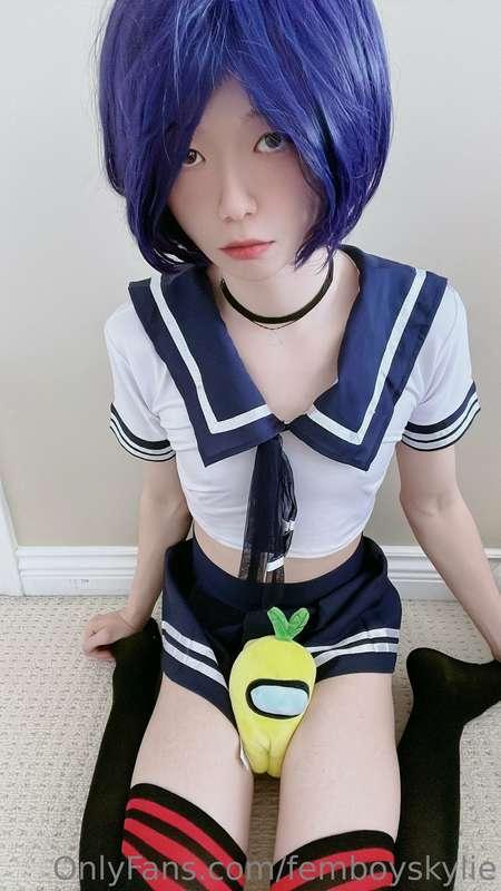 I just got dental surgery ;-; maybe sucking on the dildo so ..