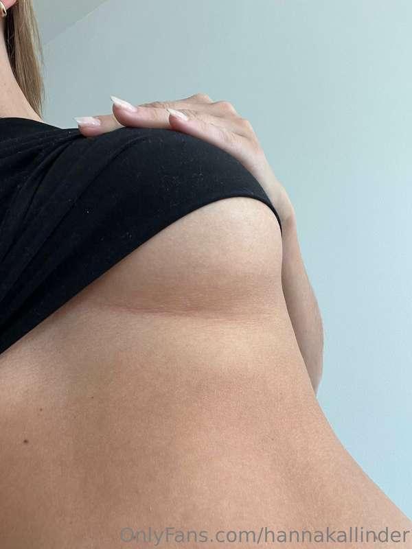 Cant stop touching my own tits…🙈