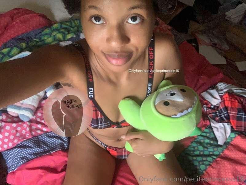 petiteprincesss19 image #1