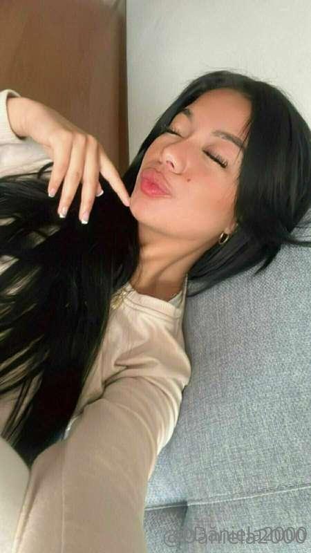 still up?😊just dropping by to say Hi!💋Check your DM babe✉