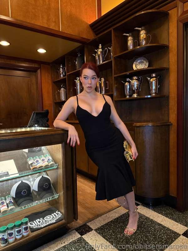 My face when I hear the hostess say my table is ready