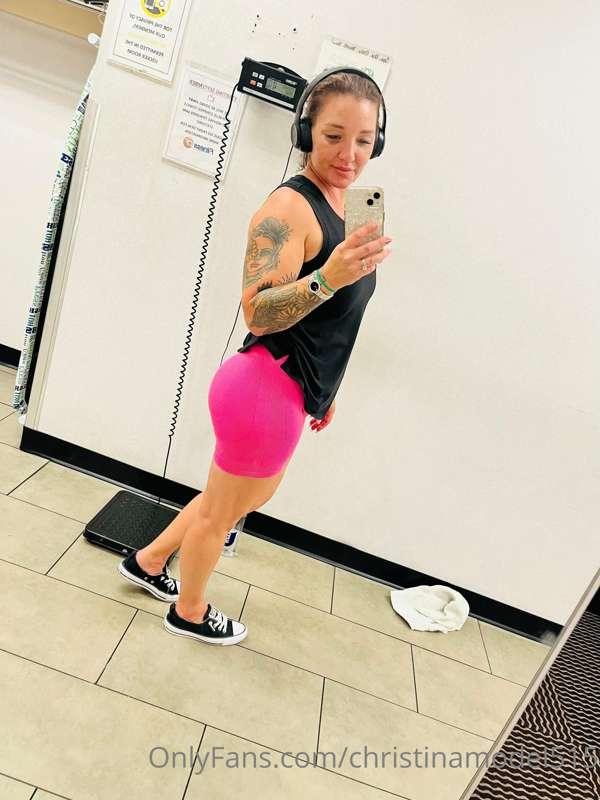 I got to go to the gym last night and couldn't eat after 12a..