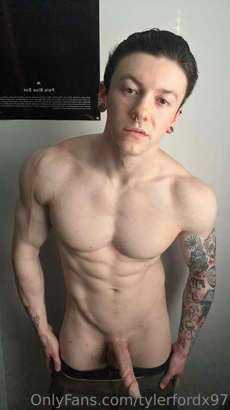 Put your mouth on it please
