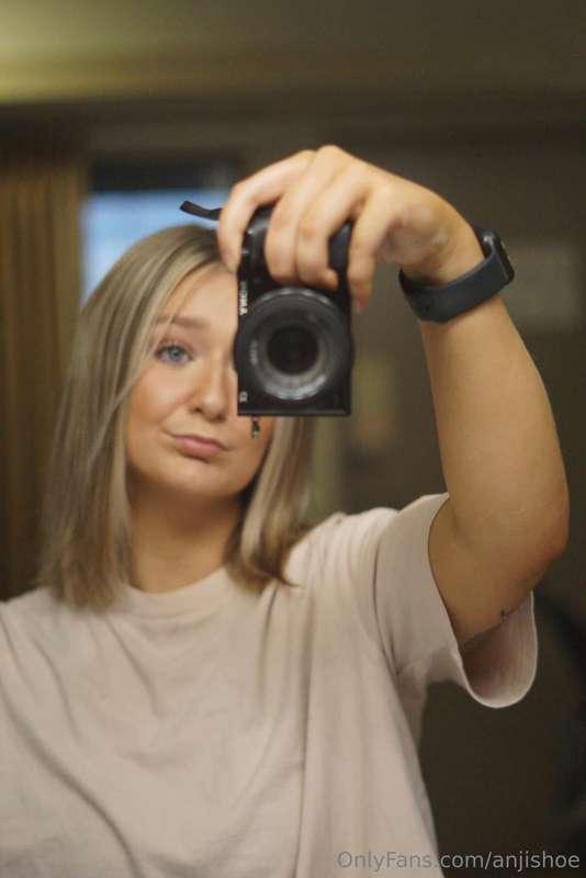 good morning boyz💋 Happy Monday 🖤