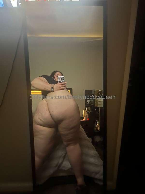 bootynbodyqueen image #0