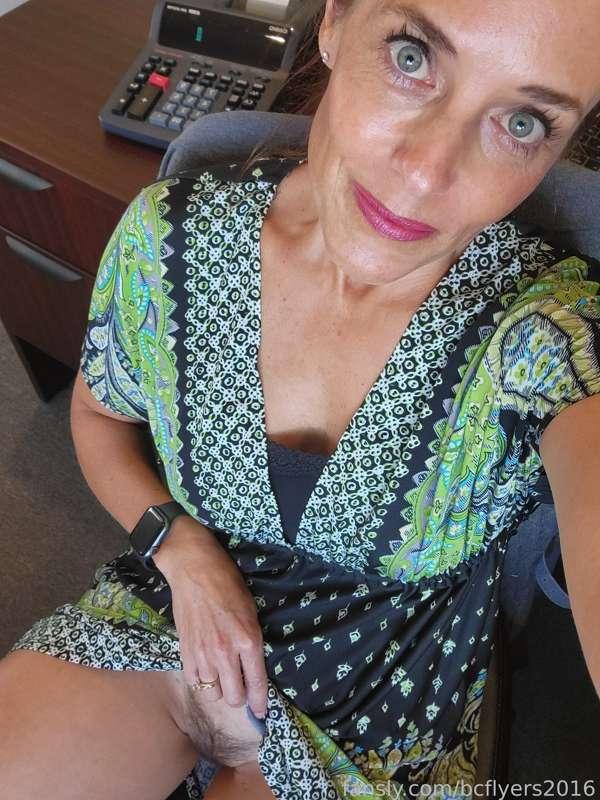 Another day in the office, feeling naughty without my panties. Distracted.all.day.long.  😈