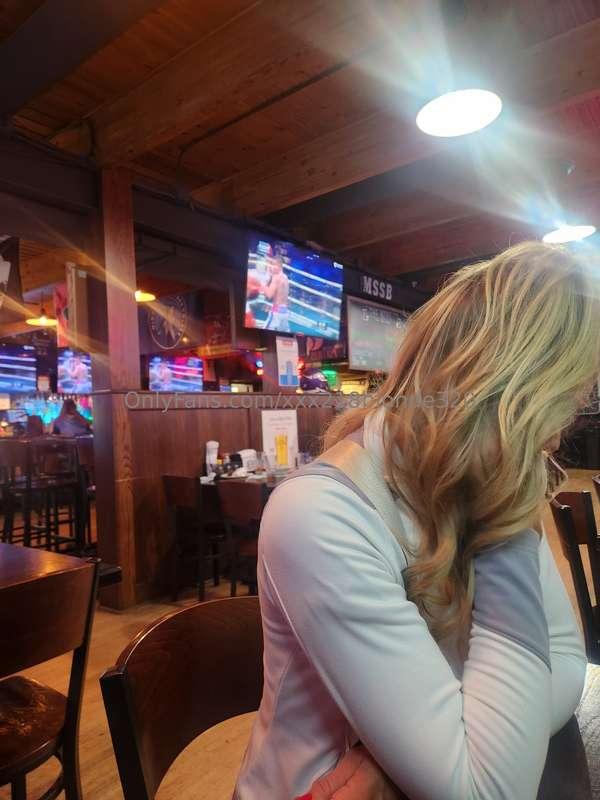 Haven't done a "Where is Amber" in awhile. Do not comment, s..