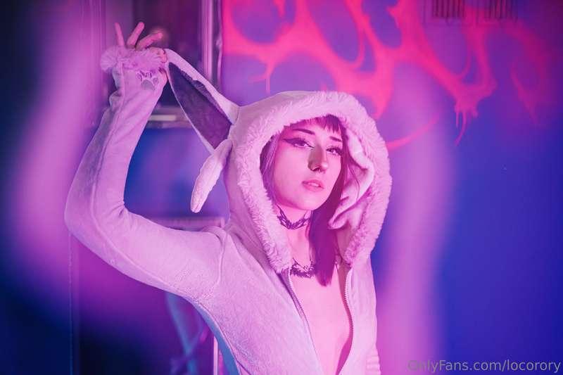 Cute Espeon photos for today :3 
You like em?