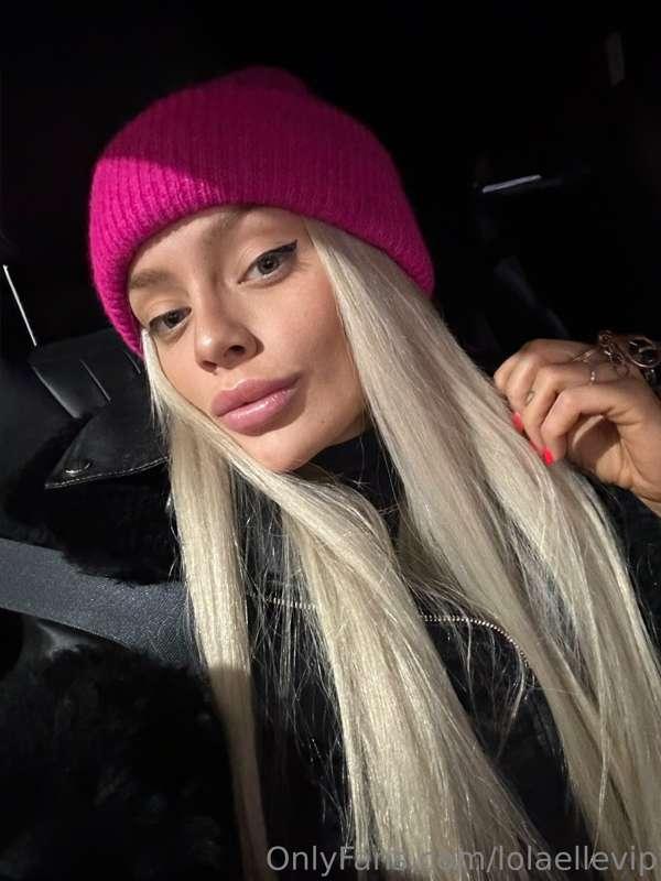 I'm going out to breakfast and I look amazing today!! 💋❣❤ Wh..